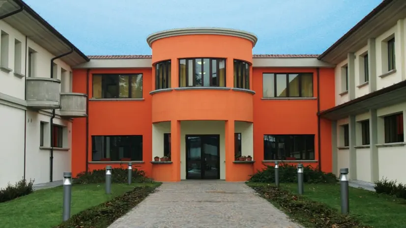 L’ingresso della casa di riposo «Lucini Cantù»