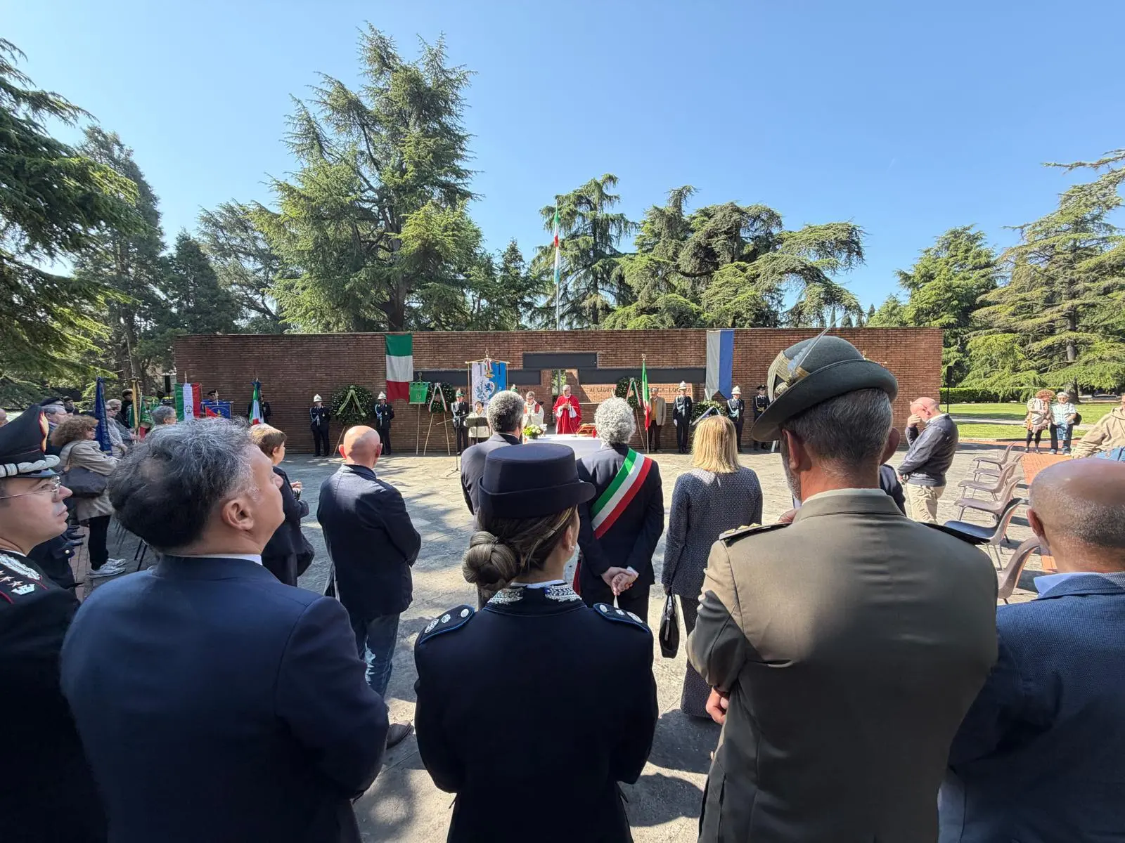 Le cerimonia per il 25 Aprile al cimitero Vantiniano