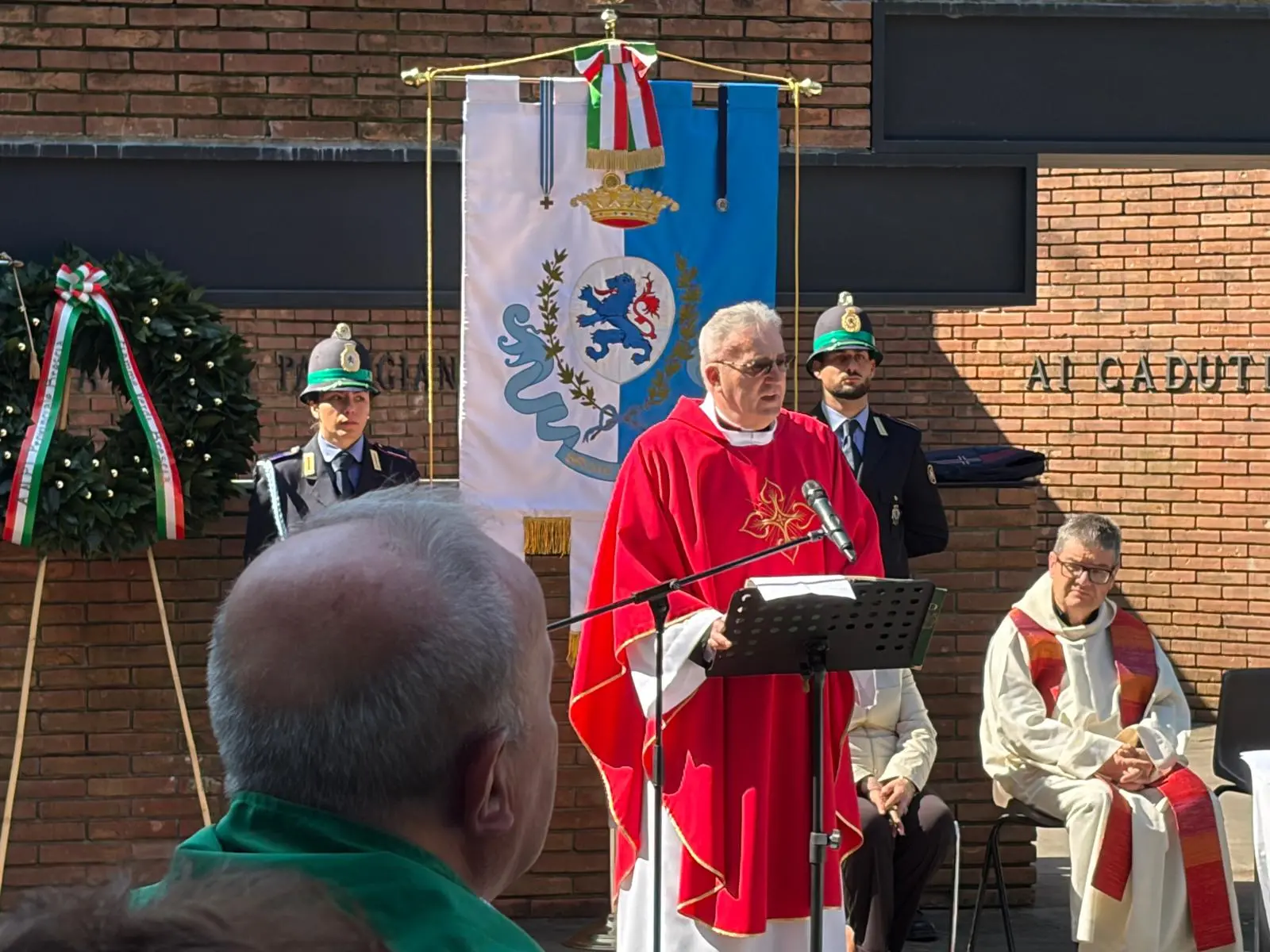 Le cerimonia per il 25 Aprile al cimitero Vantiniano