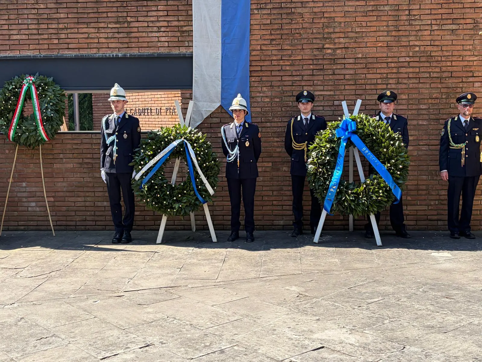 Le cerimonia per il 25 Aprile al cimitero Vantiniano
