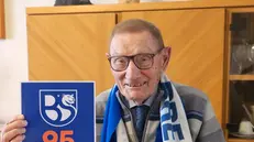 Piero Bana, 95 anni portati veramente benissimo e una passione per il Brescia -  © www.giornaledibrescia.it