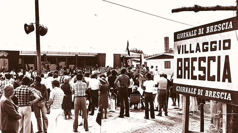 Taglio del nastro del Villaggio Brescia, il 12 luglio 1976 - © www.giornaledibrescia.it