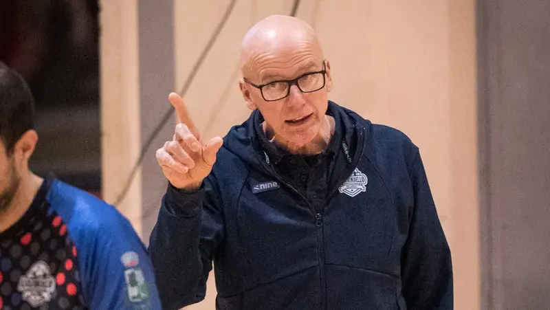 Coach Ghitti dà indicazioni