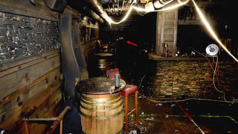 L'incendio de Le Costellation che ha sconvolto anche l'Italia