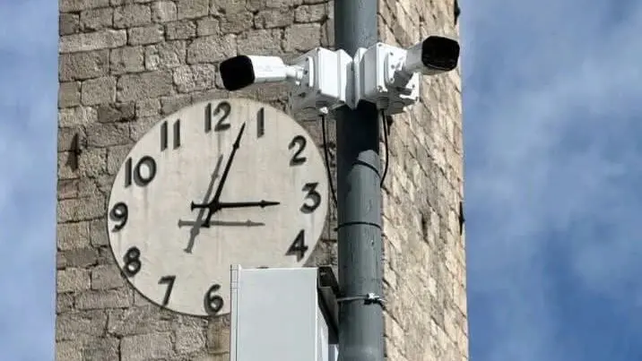 In piazza le nuove telecamere - © www.giornaledibrescia.it