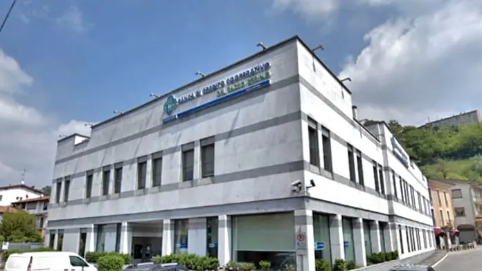 La sede della Bcc del Basso Sebino