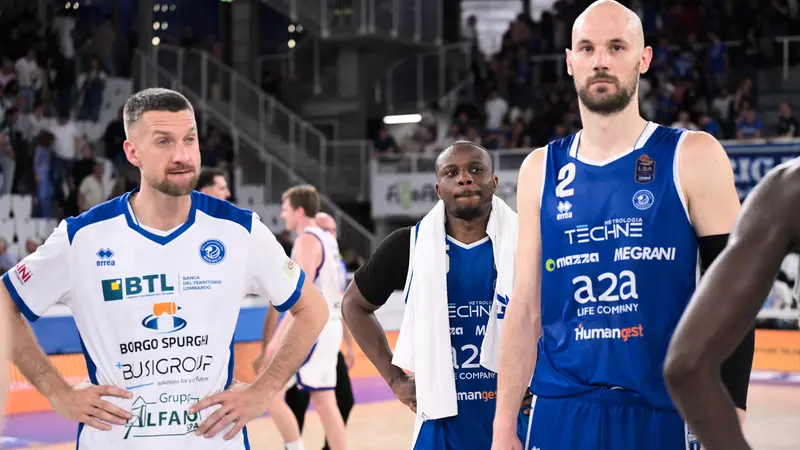 Basket, gli scatti di Germani-Treviso