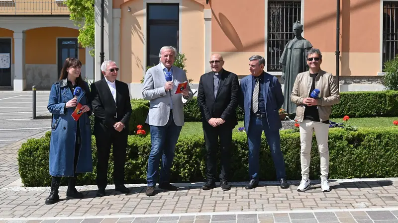 I Piamartini e l'istituto Artigianelli hanno festeggiato insieme il traguardo dei 140 anni - Foto Gabriele Strada/Neg © www.giornaledibrescia.it