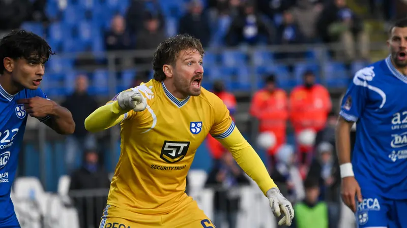Stefano Gori è l'esperto portiere del Brescia: ha già vinto i play off di serie C con il Pisa