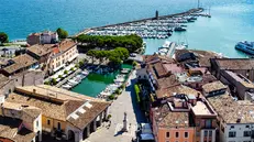 Per molti il Garda è il luogo del cuore in cui vivere diversi mesi all’anno