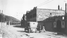 Una foto d'epoca di viale della Bornata e della fabbrica di birra Pietro Wurher