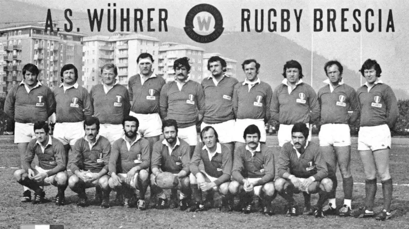 La squadra vinse lo scudetto nel 1974/1975