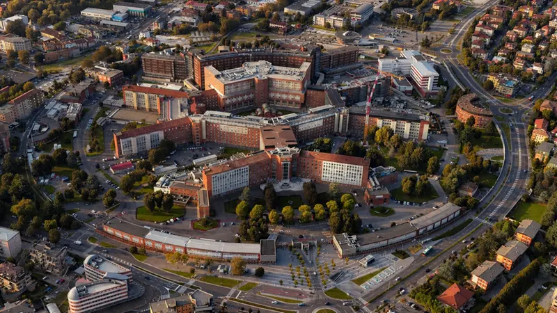 Una veduta aerea dell'ospedale Civile - © www.giornaledibrescia.it
