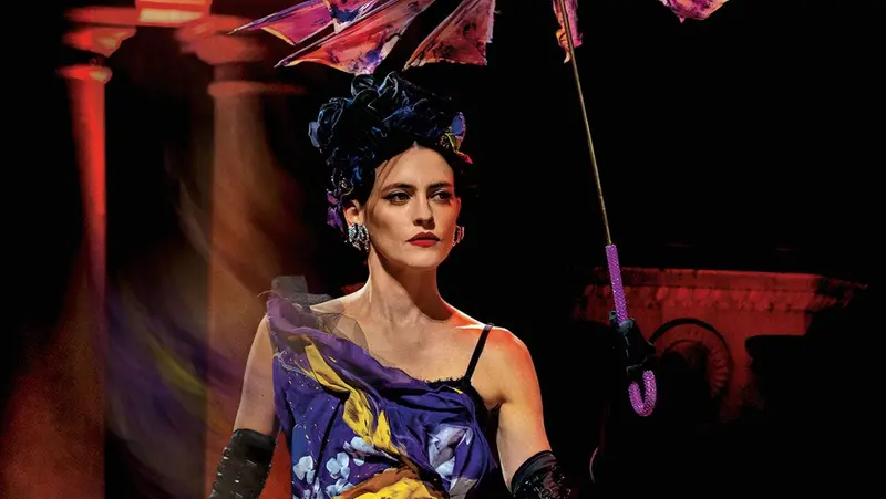 Serena Archetti indossa l'abito di Dolce & Gabbana spring-summer 2008