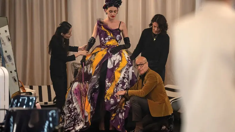 Serena Archetti con Stanley Tucci - Il Diavolo veste Prada 2, Runway