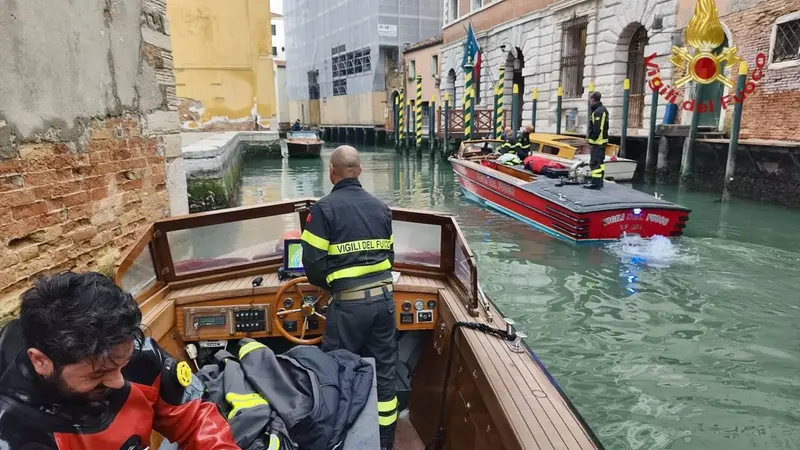 I Vigili del fuoco sul posto