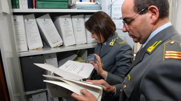 Le indagini hanno portato al sequestro di 8,6 milioni di euro © www.giornaledibrescia.it