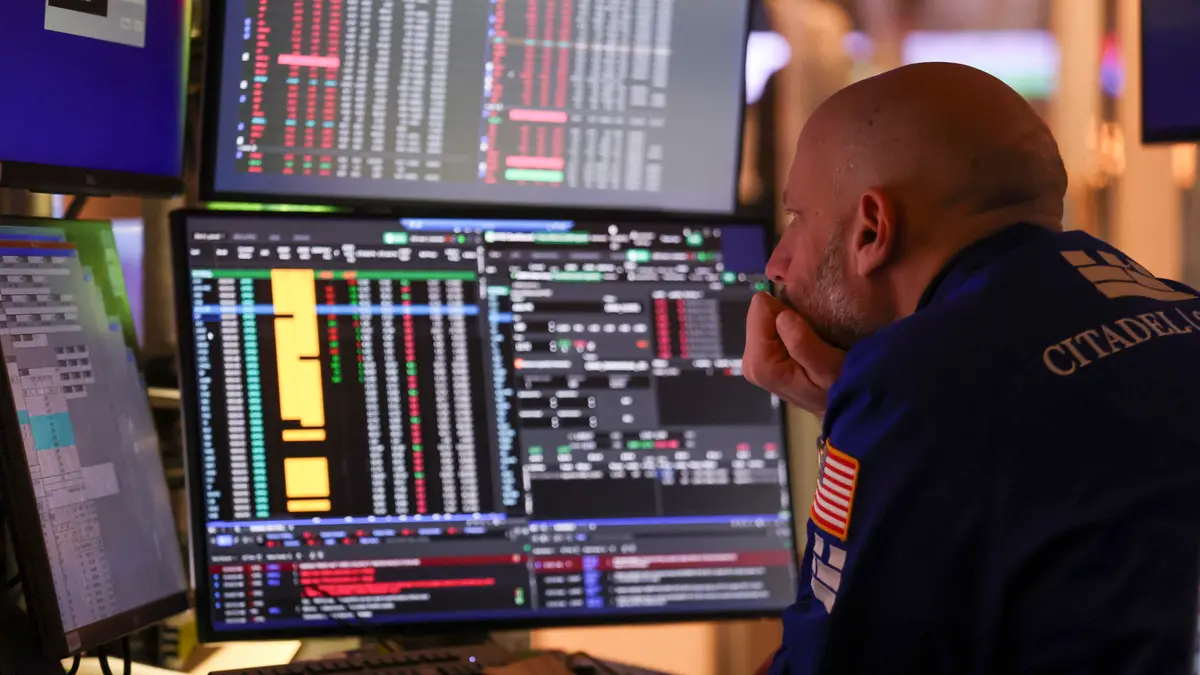 Un operatore della Borsa di New York - © www.giornaledibrescia.it