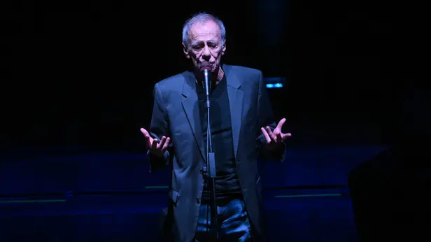 Il concerto di Roberto Vecchioni al Teatro Grande