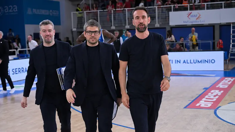Oggi e ieri: da sinistra Alberti, Cotelli e Poeta - © www.giornaledibrescia.it