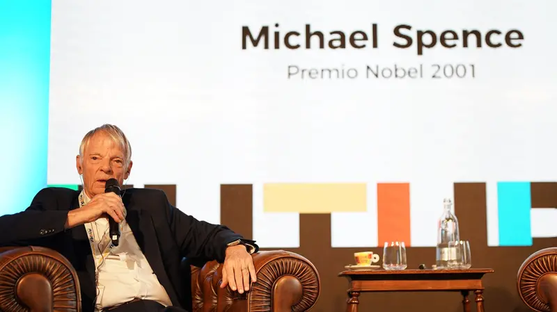 A lezione con il Nobel, l’economista Michael Spence