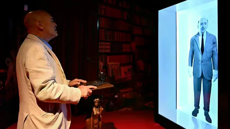 Il primo ologramma era stato inaugurato un anno fa