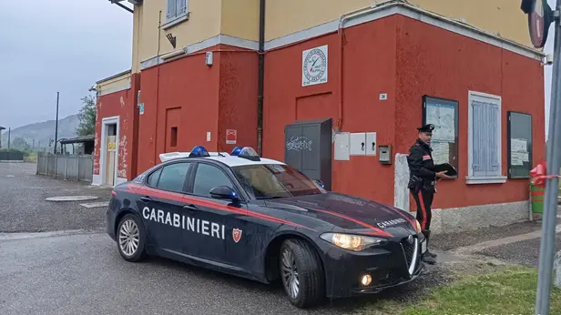 I carabinieri alla stazione di Borgonato-Adro