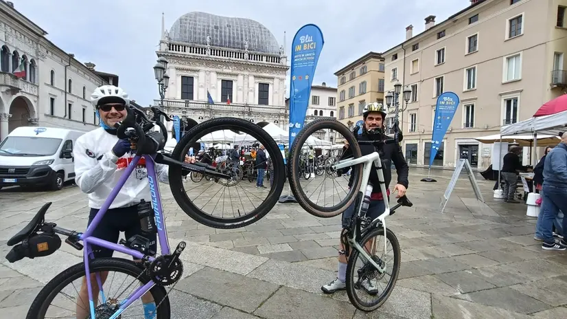 Blu in bici, la manifestazione per la mobilità sostenibile in città