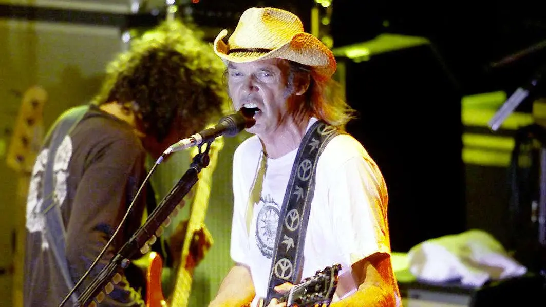 Neil Young a Brescia - © www.giornaledibrescia.it
