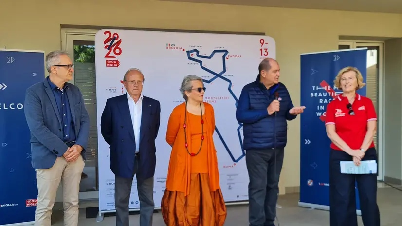 Le istituzioni presenti all'appuntamento di «Mille Storie» - Foto di Mille Miglia S.r.l
