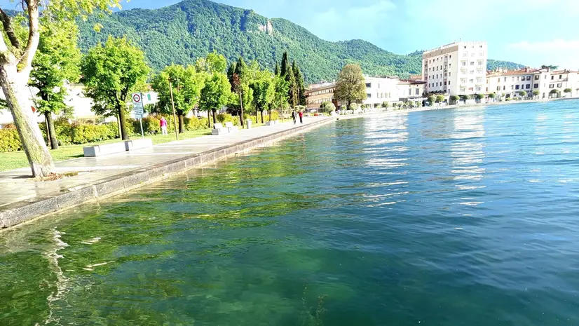 La situazione del lago d'Iseo - © www.giornaledibrescia.it