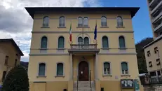 Il municipio di Sarezzo - © www.giornaledibrescia.it