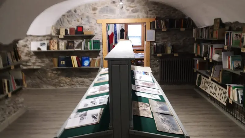 La biblioteca frutto dell'impegno degli alpini