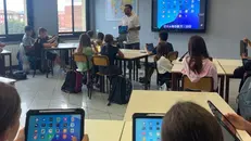 Una classe dei Salesiani dove i libri sono solo digitali © www.giornaledibrescia.it