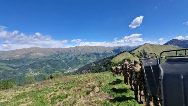 I reparti della brigata alpina in montagna - Sito web del Report difesa
