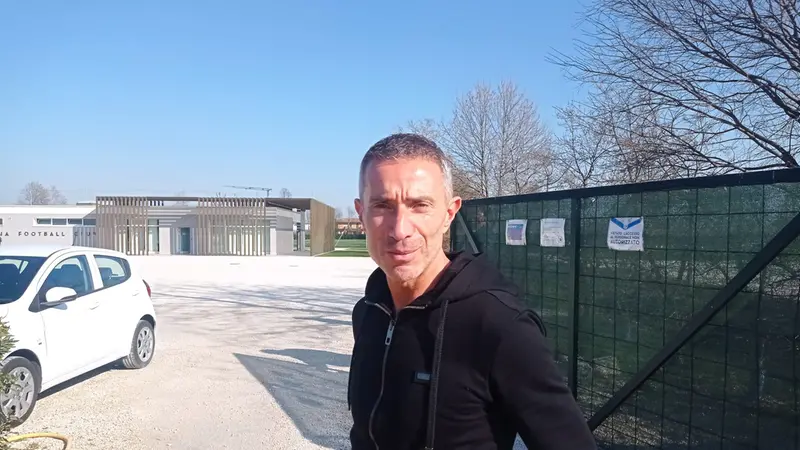 Andrea Berta durante una visita al Brescia a Torbole Casaglia