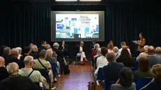 Le immagini dell'assemblea di quartiere della zona nord della città