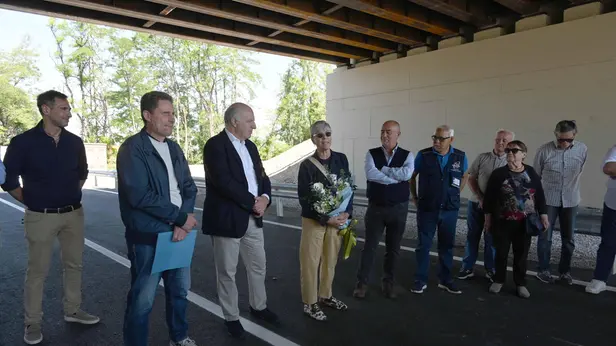 L'inaugurazione del nuovo ponte di via Labirinto