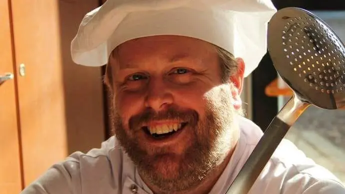 Lo chef Lorenzo Econimo
