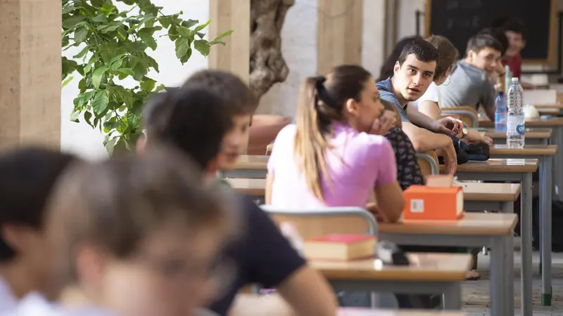Studenti italiani alle prese con la Maturità