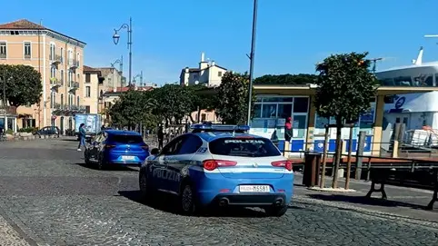 Una pattuglia della Volante a Desenzano
