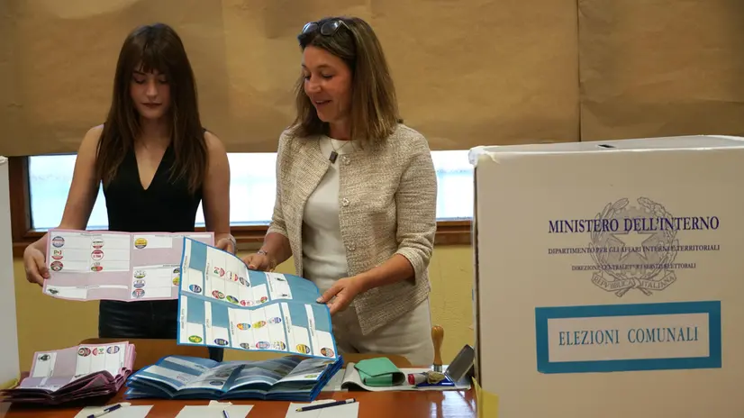 Amministrative: aperte le urne alle 7, si vota fino alle 23 - Foto Ansa © www.giornaledibrescia.it