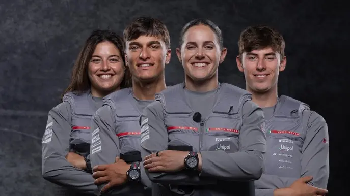 Il team «giovane» di Luna Rossa con Giubilei, Gradoni, Porro e Santi - Foto profilo Instagram Porro