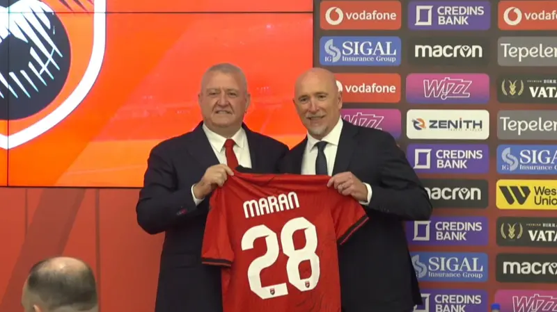 Rolando Maran nel giorno della presentazione alla guida della Nazionale albanese