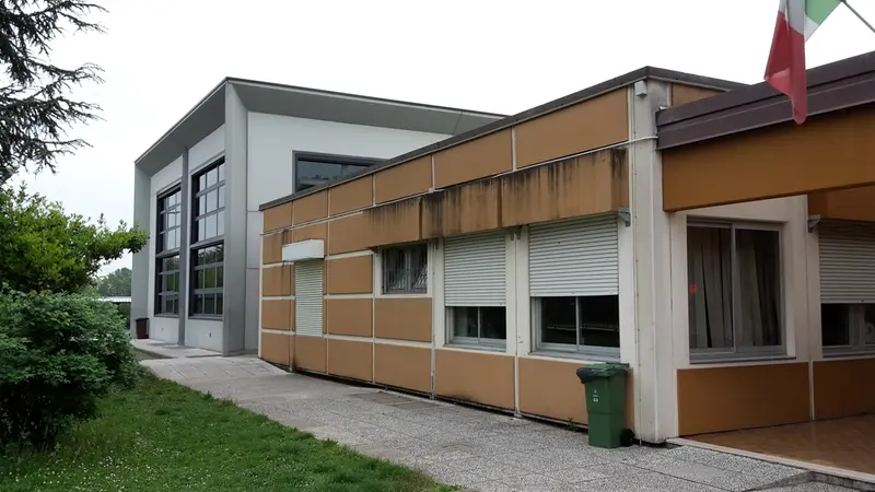 La scuola secondaria di I° grado di Nuvolento - © www.giornaledibrescia.it