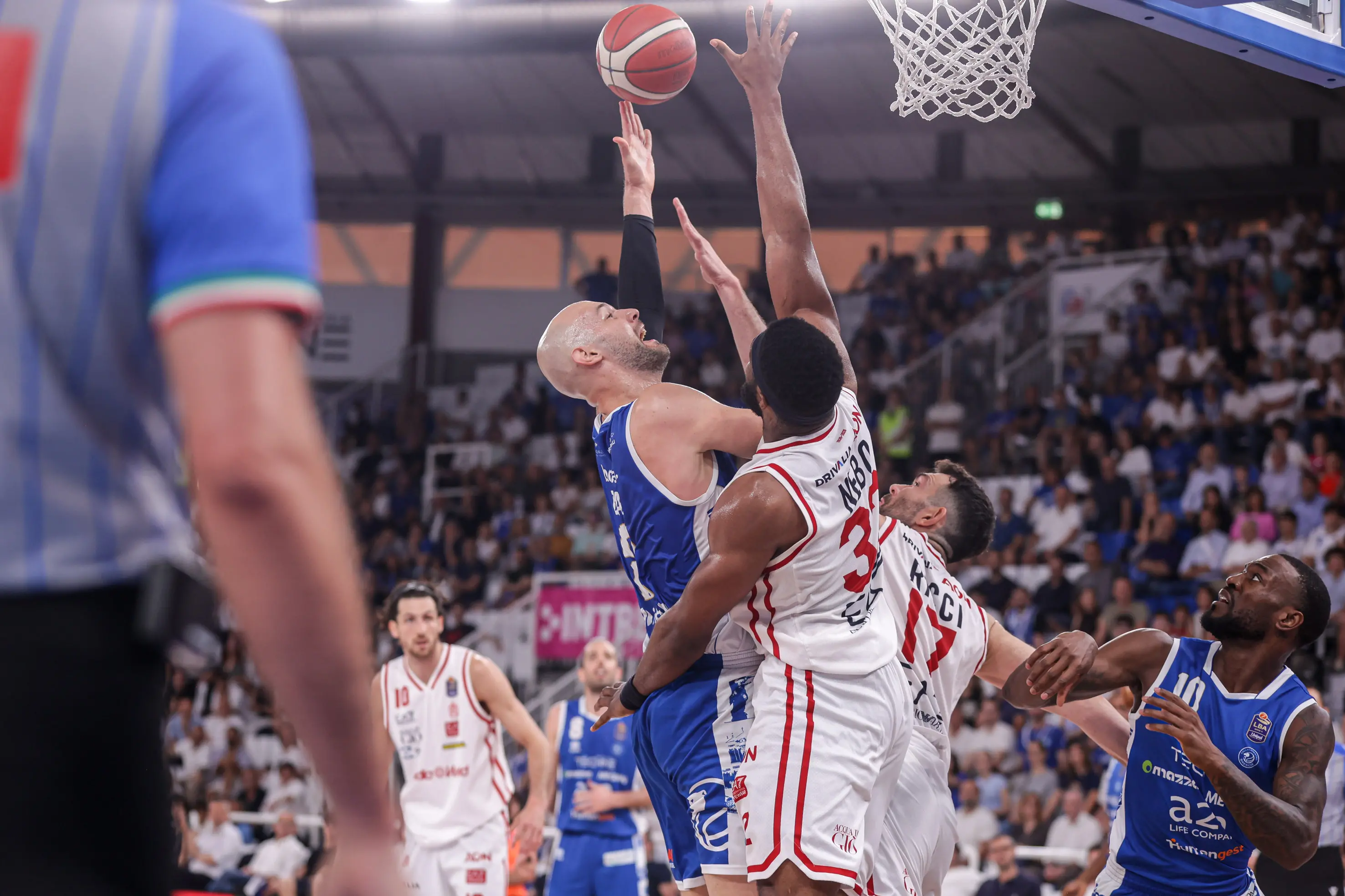 Brescia-Olimpia Milano, sfida chiave nei playoff LBA