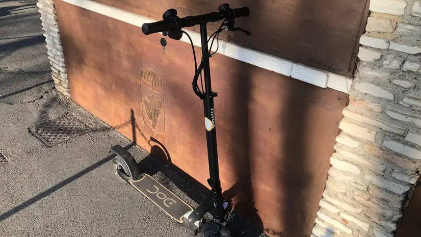 Un monopattino elettrico