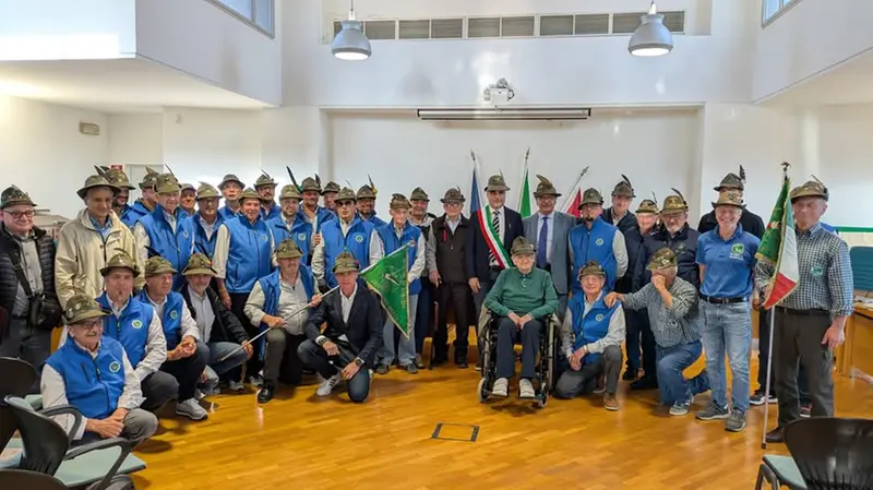 Il 90esimo degli alpini di Molinetto e l'adunata sezionale - © www.giornaledibrescia.it