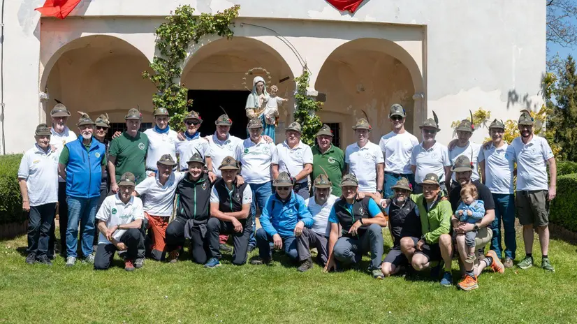 Alcuni alpini di Sarezzo - © www.giornaledibrescia.it