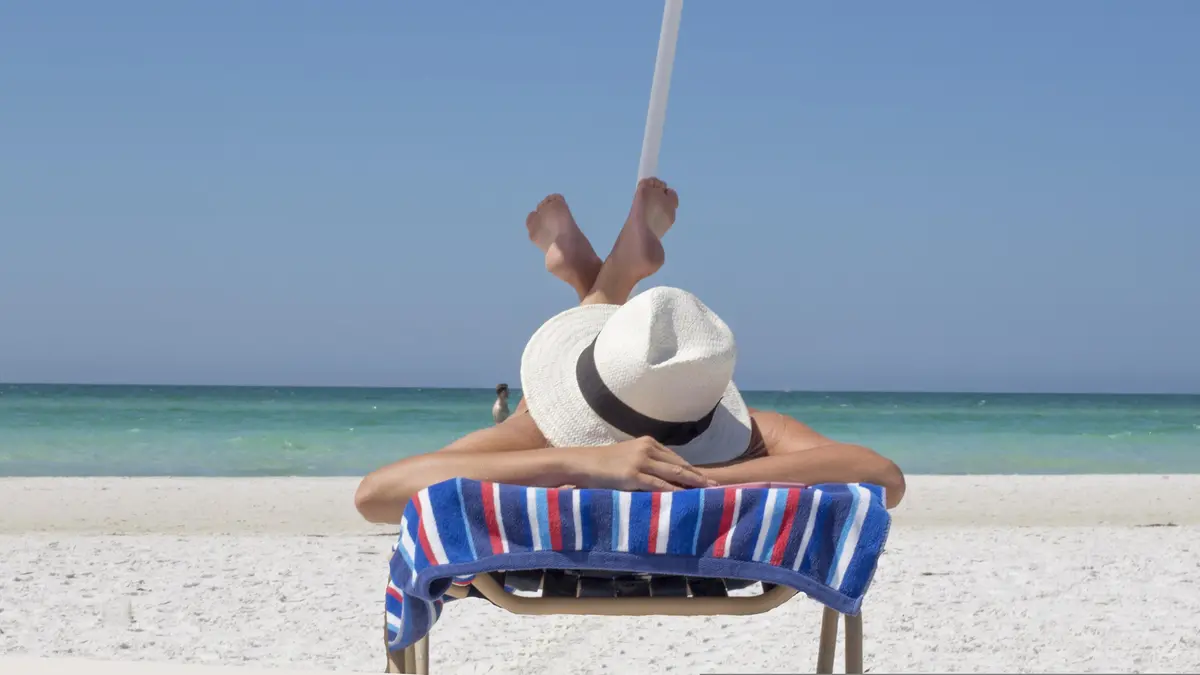 Ci si può abbronzare, ma con cautela